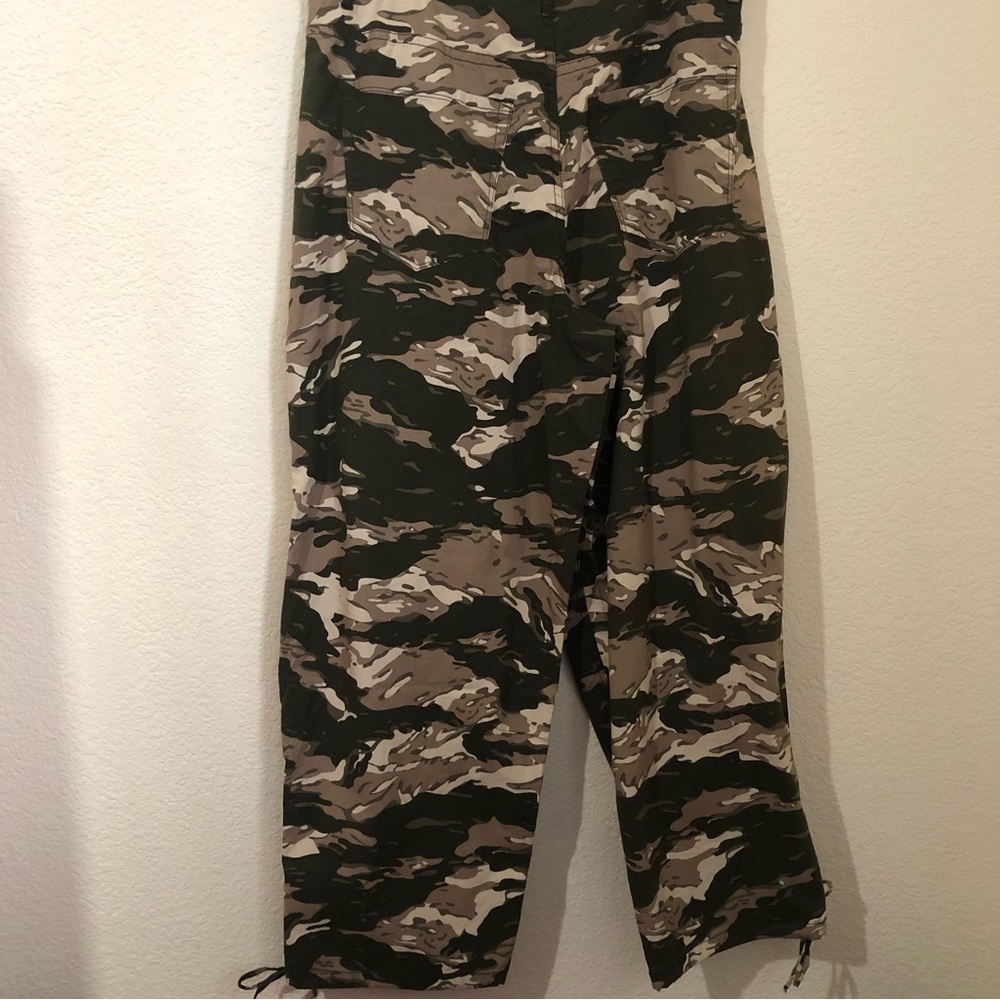 Good American Womens 10/30 Forest Camo Pants Pockets Drawstrings NWT - Picture 10 of 13